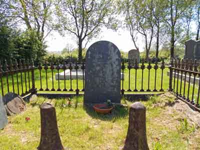 Photograph of McWilliam grave in Freeduff Presbyterian Church